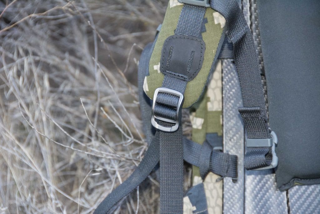 A Season with an Icon - KUIU's Icon 1850 Pack System - Rokslide