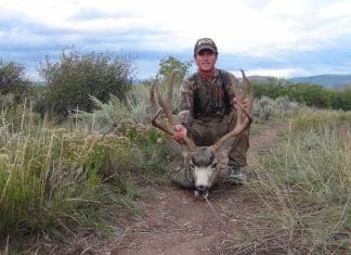 Killing Big Mule Deer: Application Strategy Good-scoring-buck.JPG