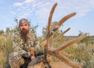 Scouting Deer with Travis Hobbs and Dustin Wittwer Travis Hobbs Scouting Big Deer