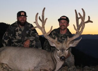 The Top 1% – Braxton Hamilton and Storie Ratcliff Braxton and Storie With Mule Deer