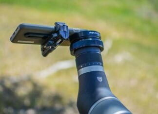 Evaluating Hunting Optics via Digiscoping with Matt Cashell