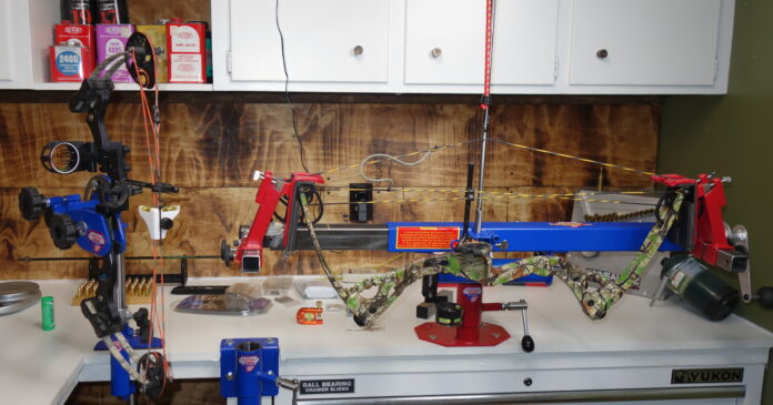 Howard's Total Vise Legacy Bow Press