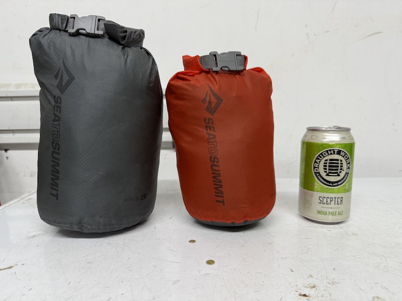 Kenai in a 4-liter dry sack; the Vario in a 2-liter dry sack.