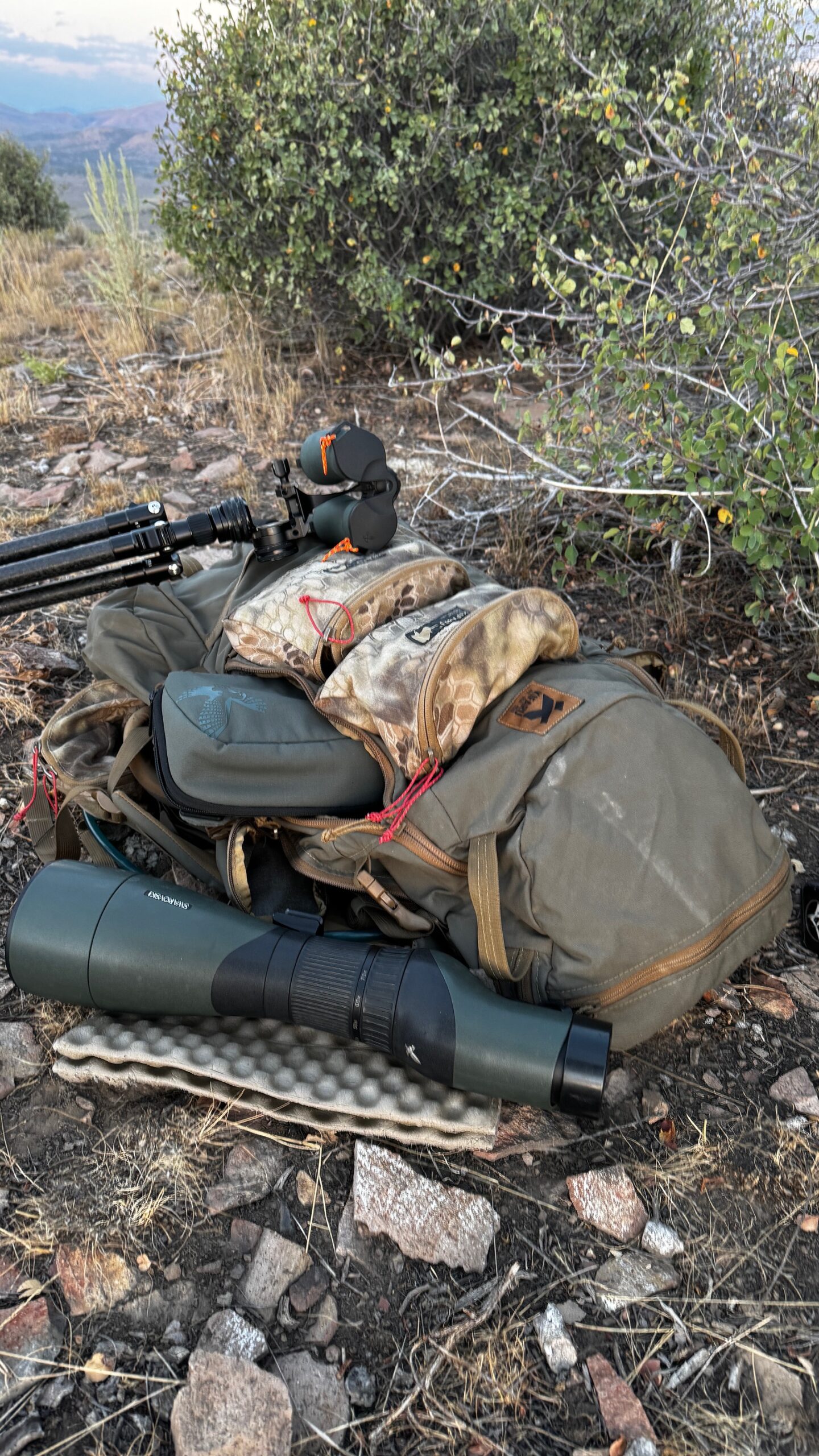 Room for Swarovski 95 mm spotting scope